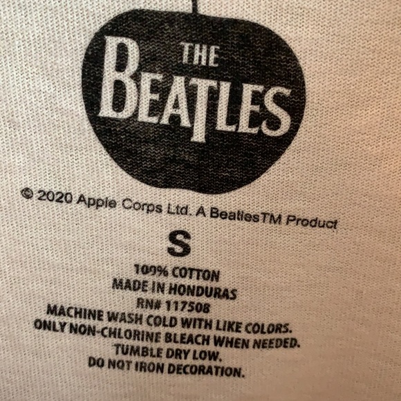Beatles “Here Comes the Sun” T-shirt - Picture 2 of 6